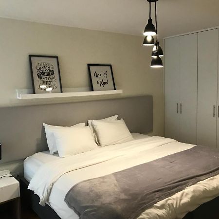 Hermoso Apartamento Con Piscina Miraflores- Canvas Lima Bagian luar foto