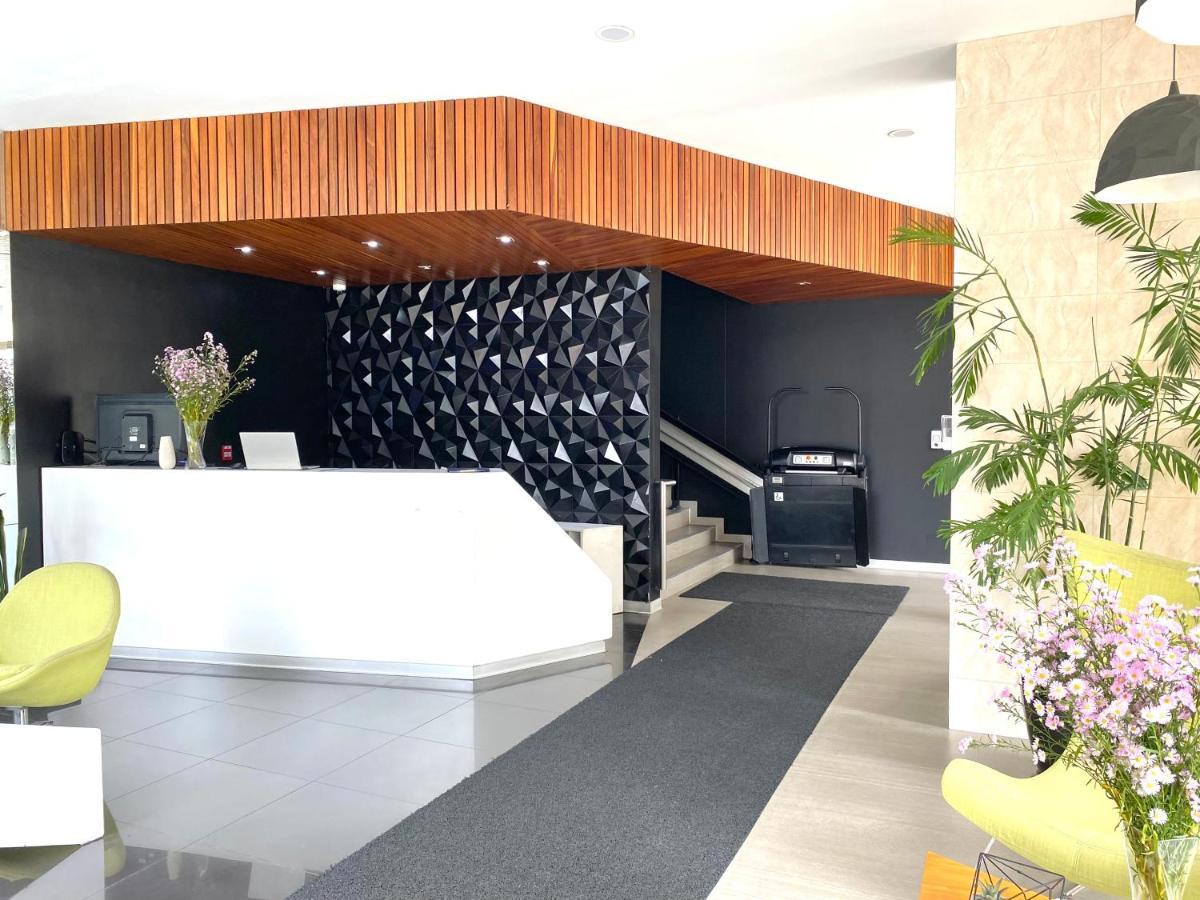 Hermoso Apartamento Con Piscina Miraflores- Canvas Lima Bagian luar foto