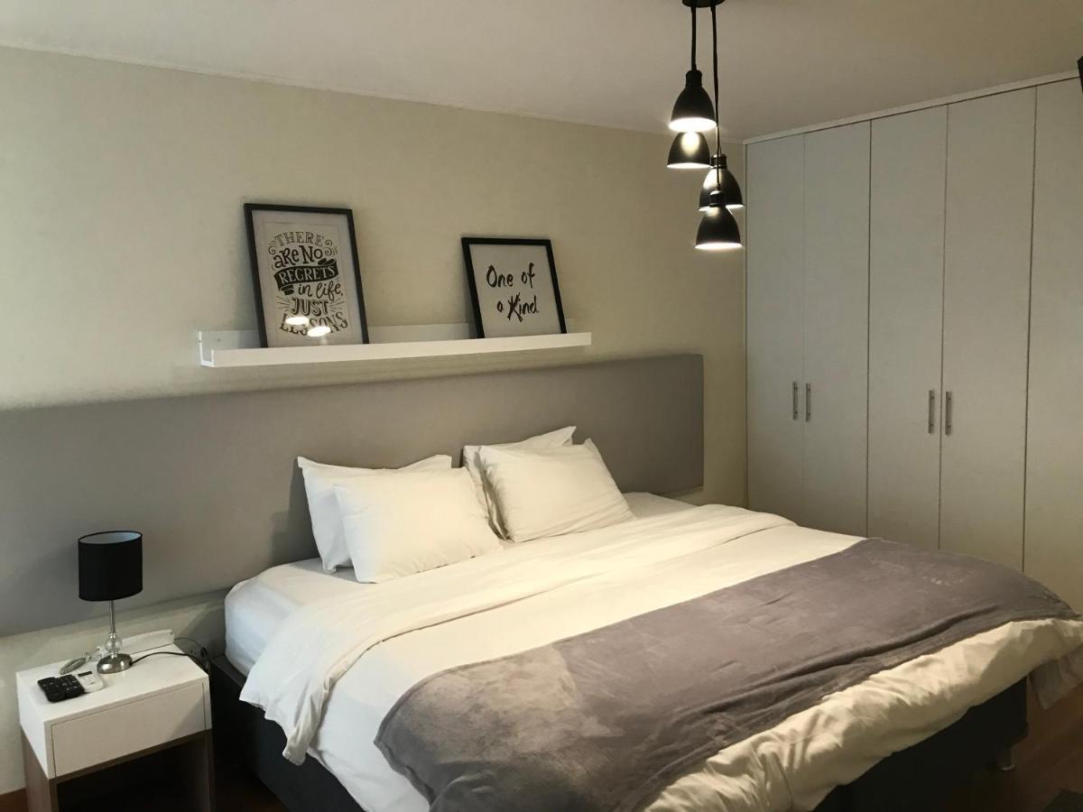 Hermoso Apartamento Con Piscina Miraflores- Canvas Lima Bagian luar foto