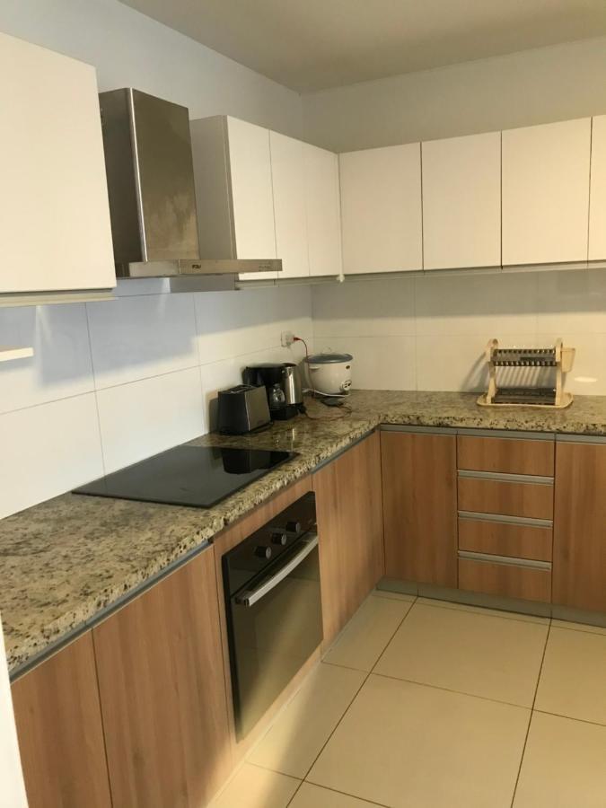 Hermoso Apartamento Con Piscina Miraflores- Canvas Lima Bagian luar foto