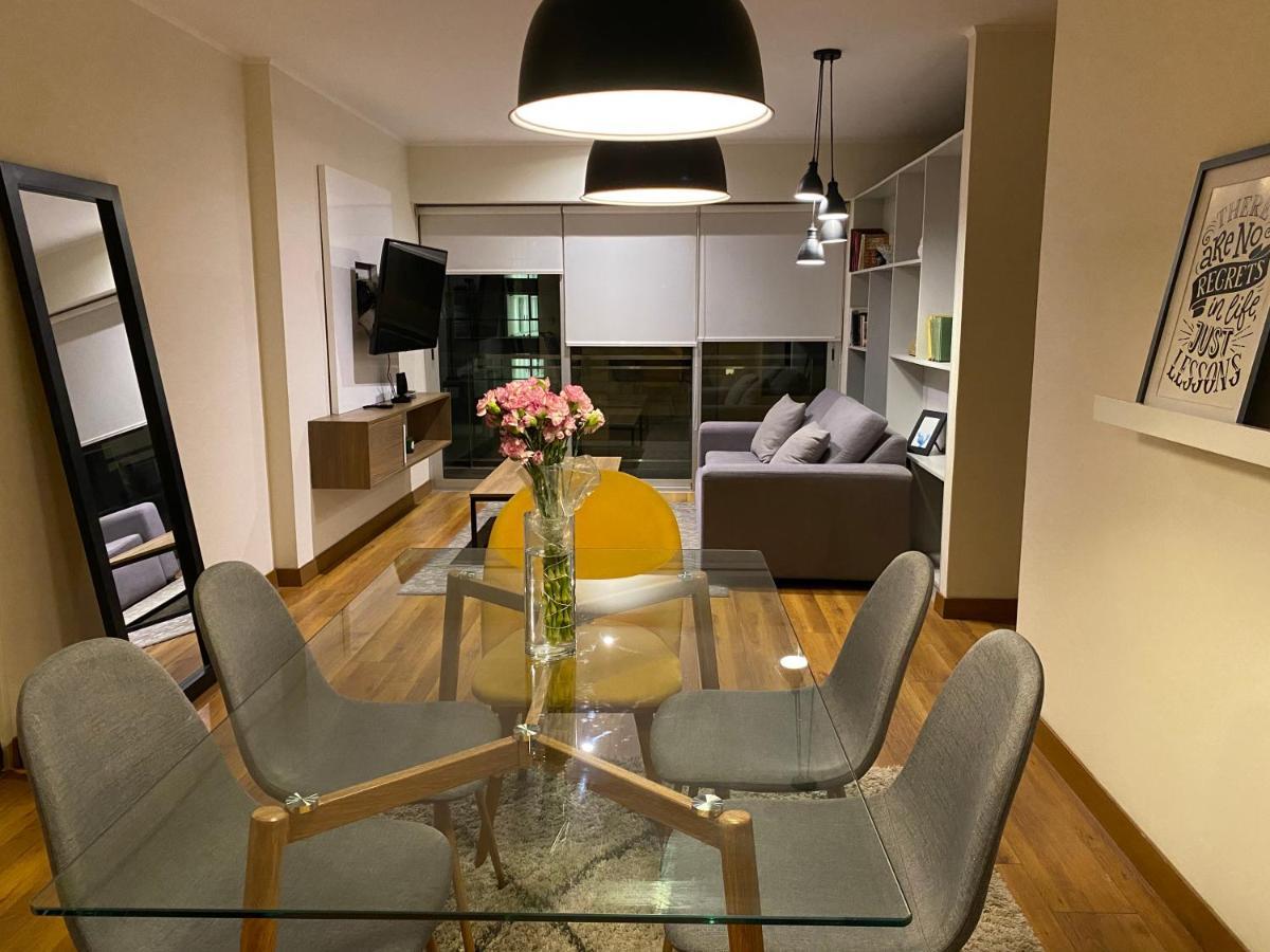 Hermoso Apartamento Con Piscina Miraflores- Canvas Lima Bagian luar foto